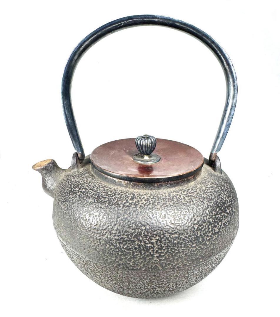 昭和二年秋造 龍文堂 弦裏純銀張り 純銀摘蓋鉄瓶 純銀摘 共箱 WWST079