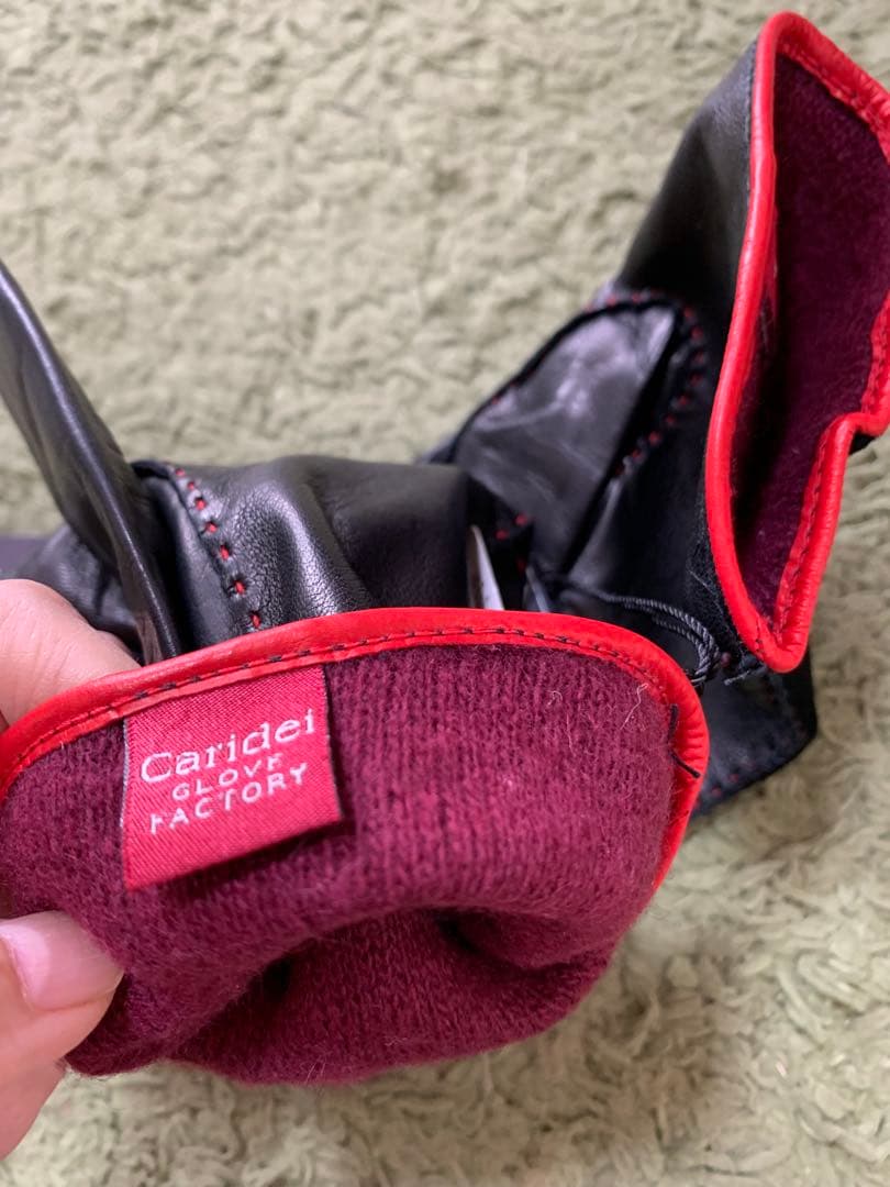 CARIDEI（カリデイ）レザーグローブス羊革レ手袋イタリア黒新品タグ付き