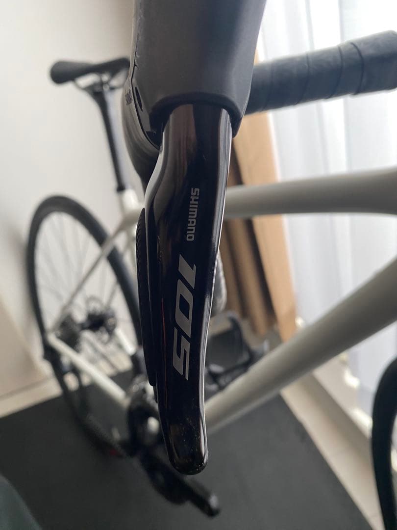 自転車本体 AETHOS 105 DI2 REDGSTPRL/DUNEWHT/DUNEWHT