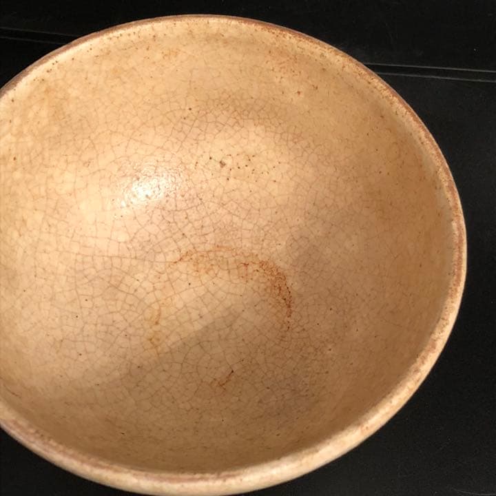 古美術品◼️蔵から謎のかなり古い絵唐津焼？織部焼？九谷焼？の抹茶茶碗が出て来ました