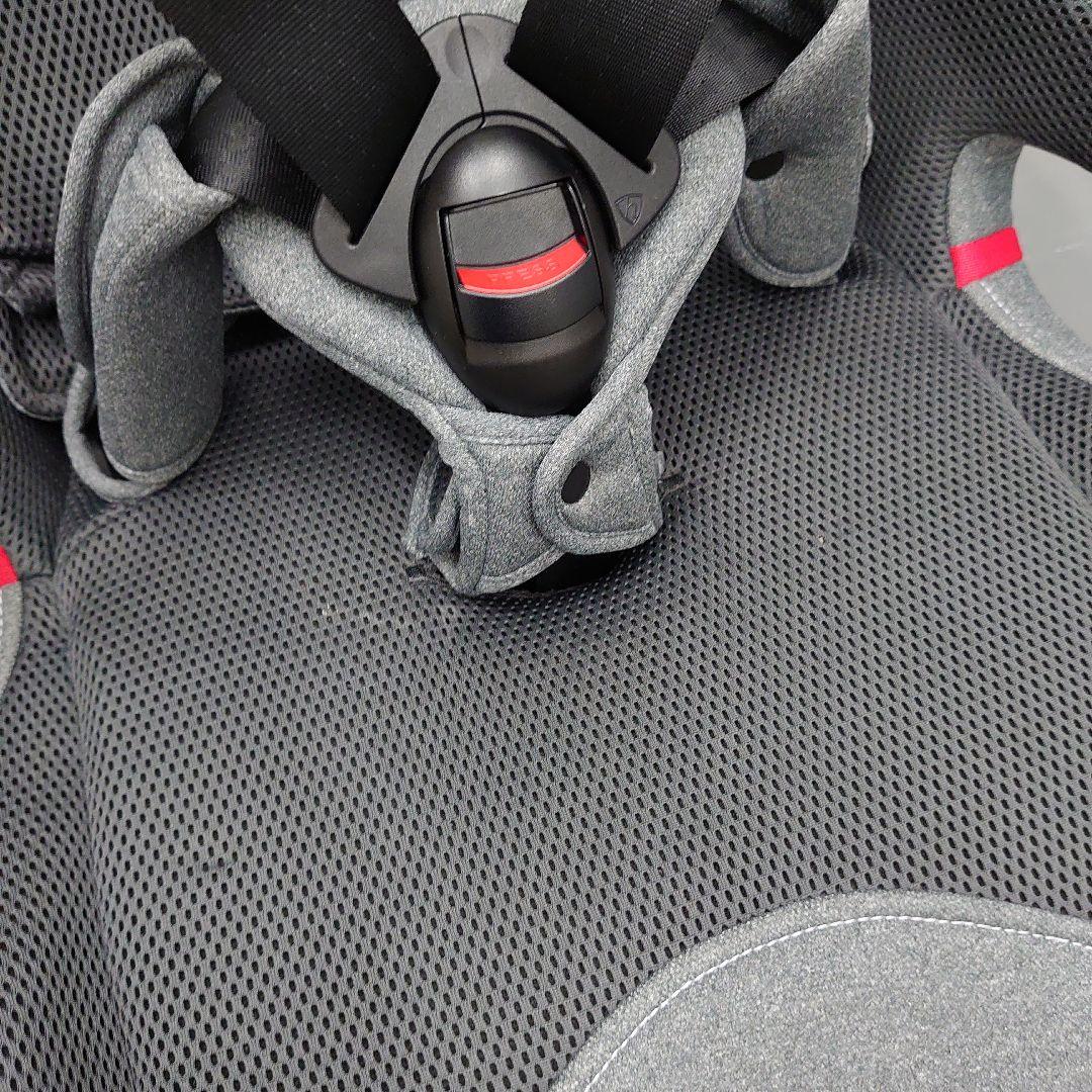 AILEBEBE PAPATTO2 2022年製 カーシート保護マット付き