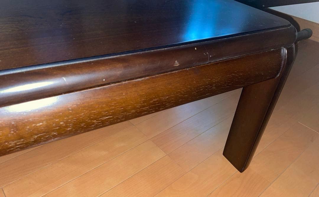 アンテーク家具　ダークブラウン 木製座卓 約108cm x 78cm 平成レトロ