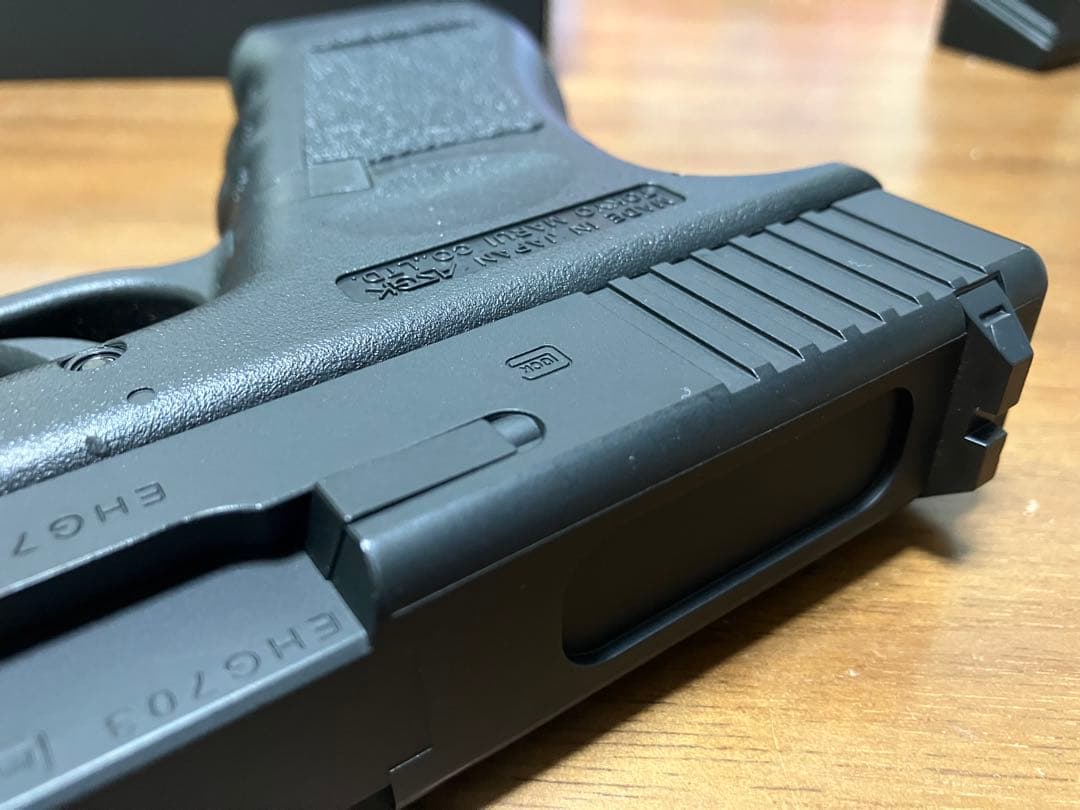 東京マルイ 電動ハンドガン グロック18C サバゲーセット 弾はオマケ