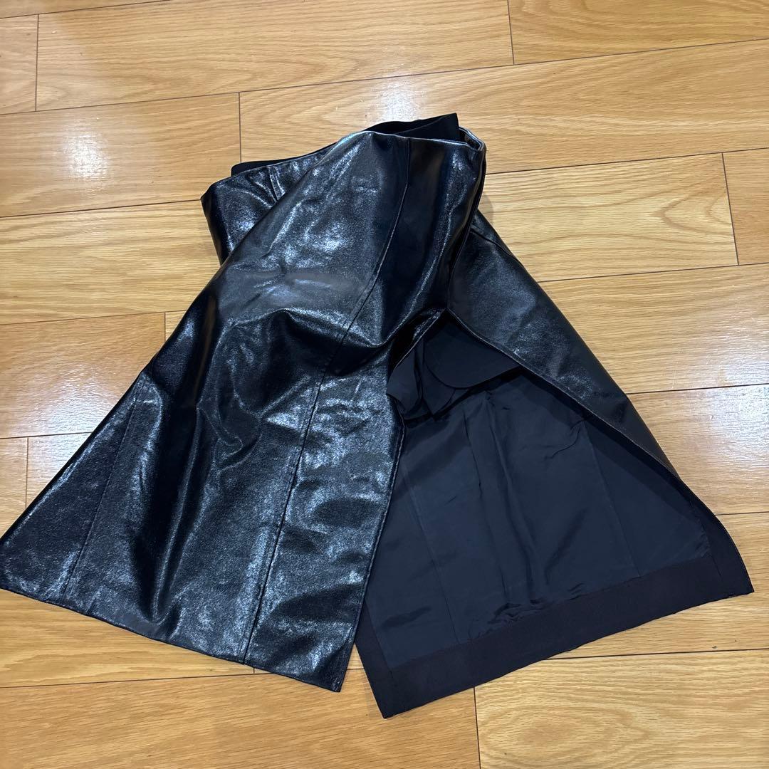 サカイ Sacai コーティングウール スリット パテント スカート ブラック