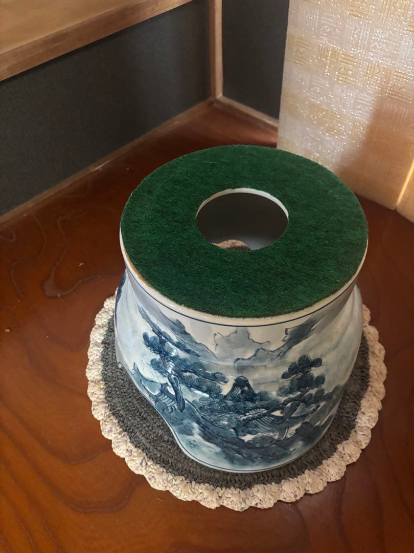 【有田焼　金龍窯　博山作‼️】山水飾壷　沈香壺　　大壷骨董品 飾壺 置物 古美術品