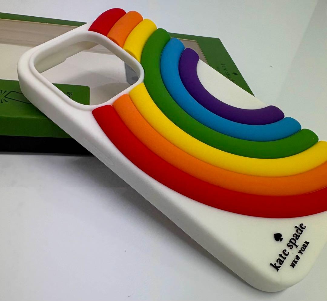 ☆限定SALE品☆ ケイトスペードiPhone14Pro ケース 虹 レインボー