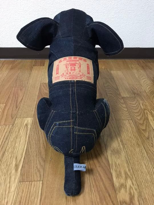 デニム地のぬいぐるみ