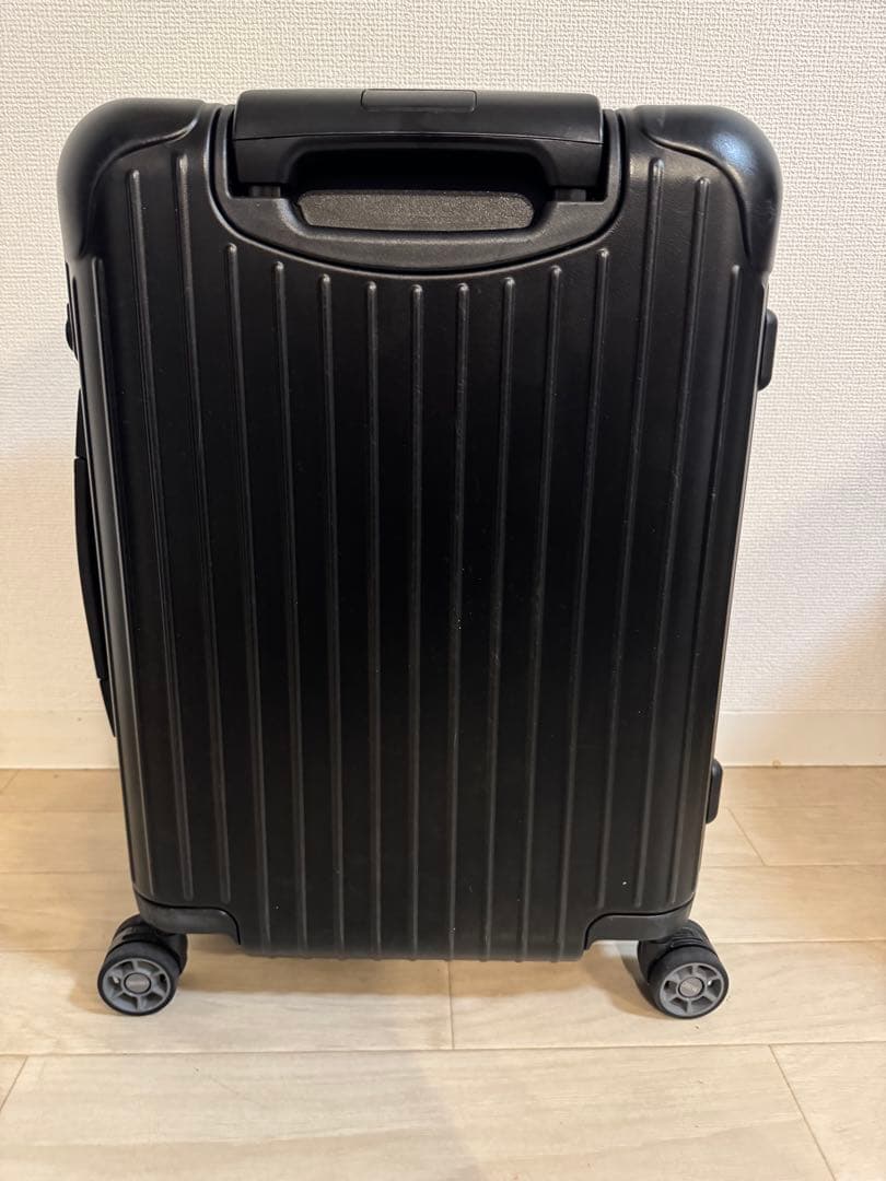 rimowaリモワ サルサ マットブラック 32L 4輪　美品 マイリモワ登録済