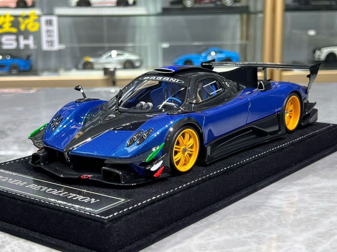新発売入手困難 HH モデル 1/18 パガーニ Zonda R evoミニカー