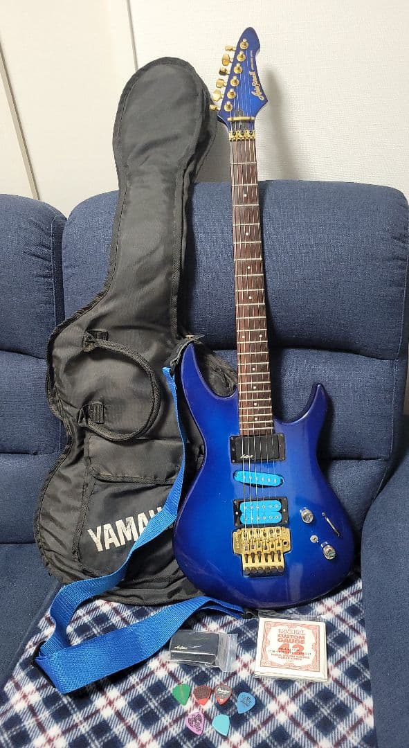 Aria Pro II Vanguard エレキギター ブルー 改造あり　動作品