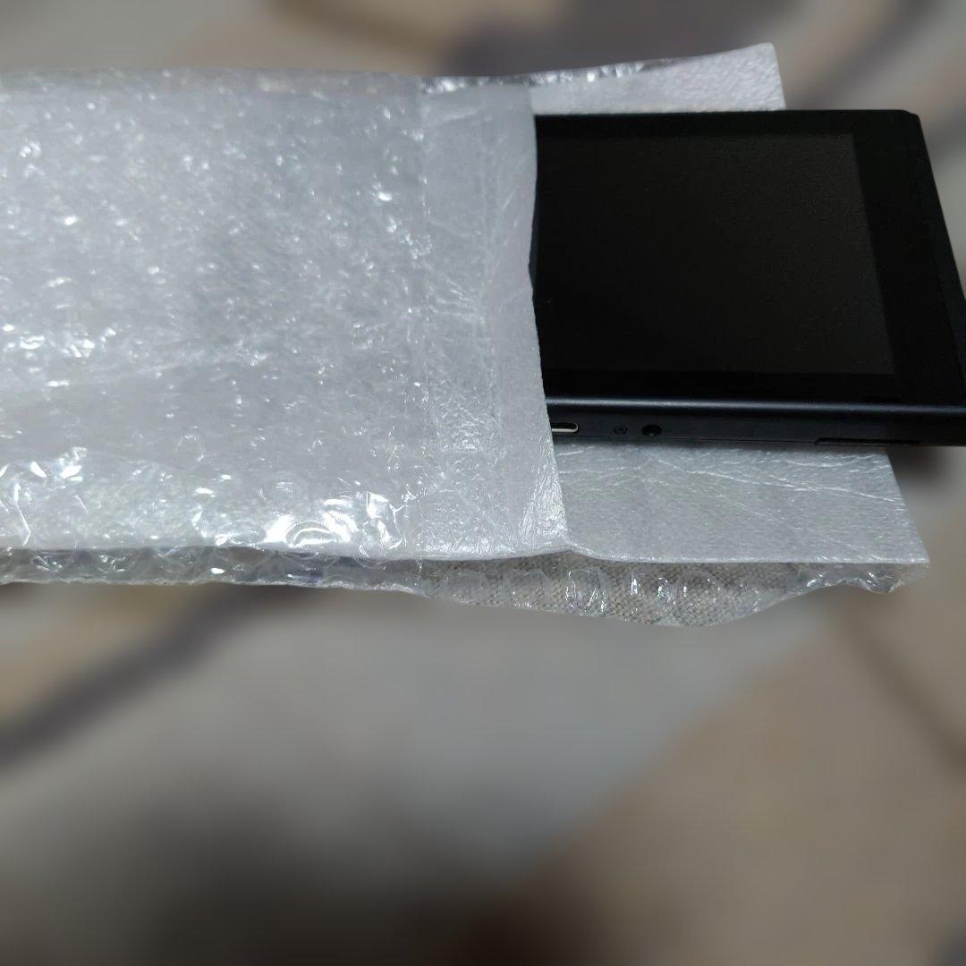 Nintendo Switch 本体 + microSDカード64GB