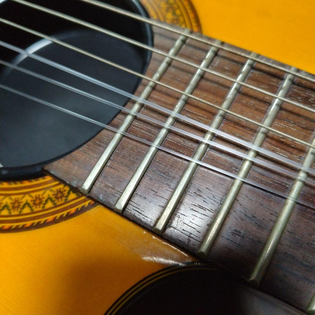 エレガットギター　mavis チェットアトキンスタイプ