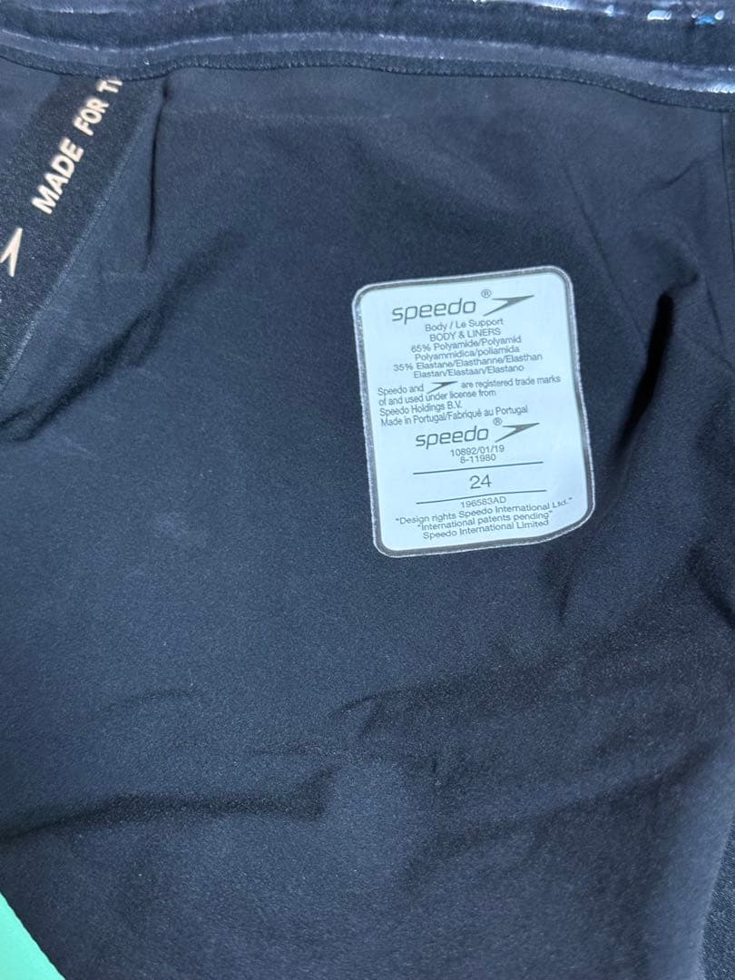 試着のみ　高速水着　競泳水着　スピード　ファストスキン　レーザーピュアヴァーラー