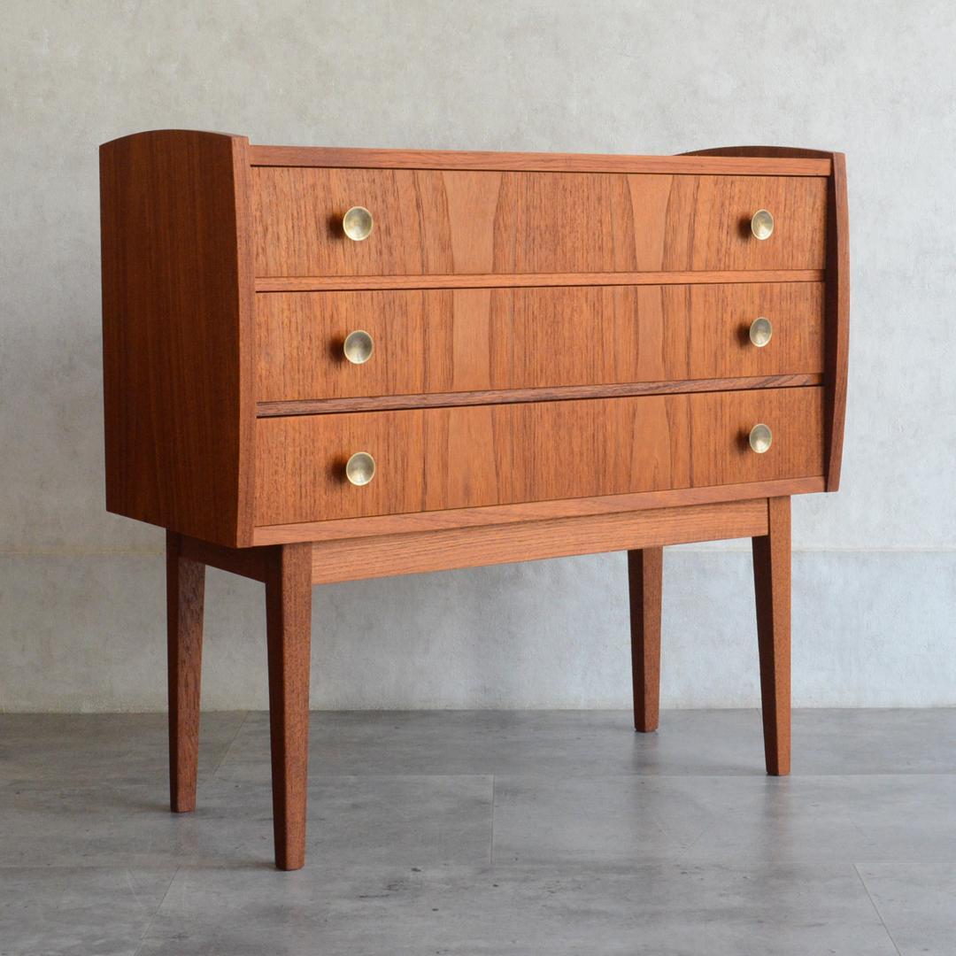 デンマーク 北欧ヴィンテージ チーク３段 スモールチェスト 北欧家具 オイル仕上