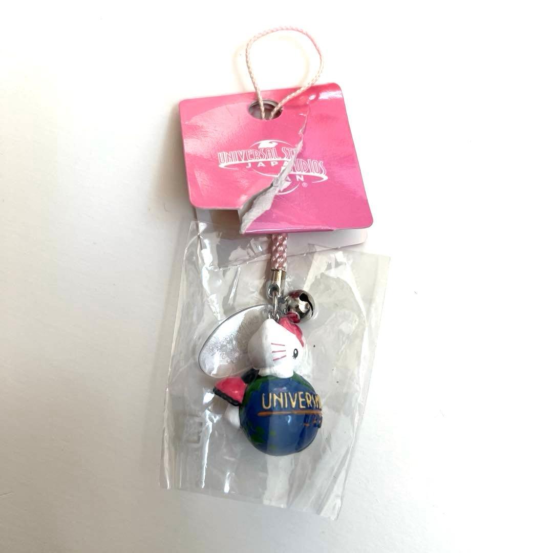 サンリオ　ハローキティ　ご当地　根付け　ストラップ　まとめ売り　合計131個