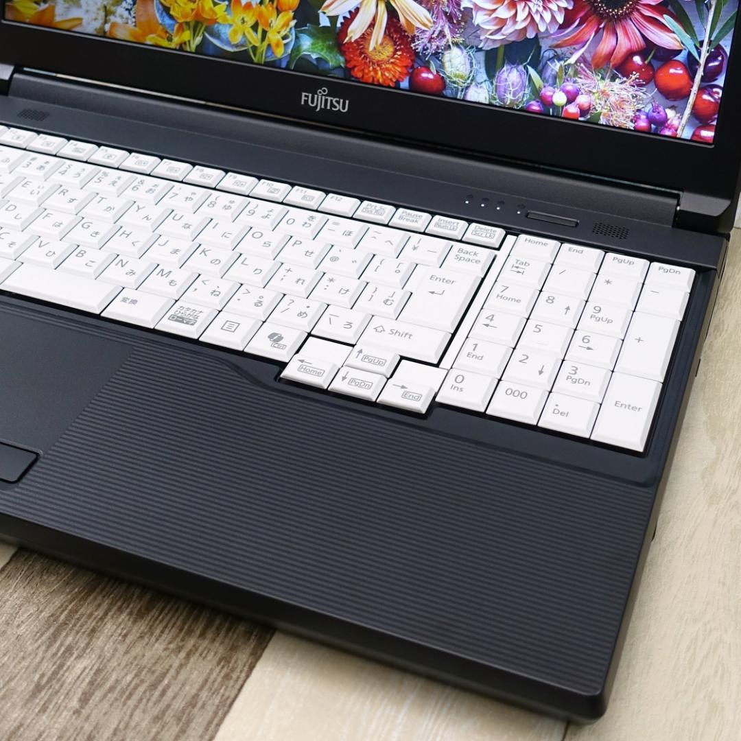 未使用に近いレベルの極美品✨第１２世代コアｉ５に超高速大容量新品ＳＳＤ１ＴＢ搭載