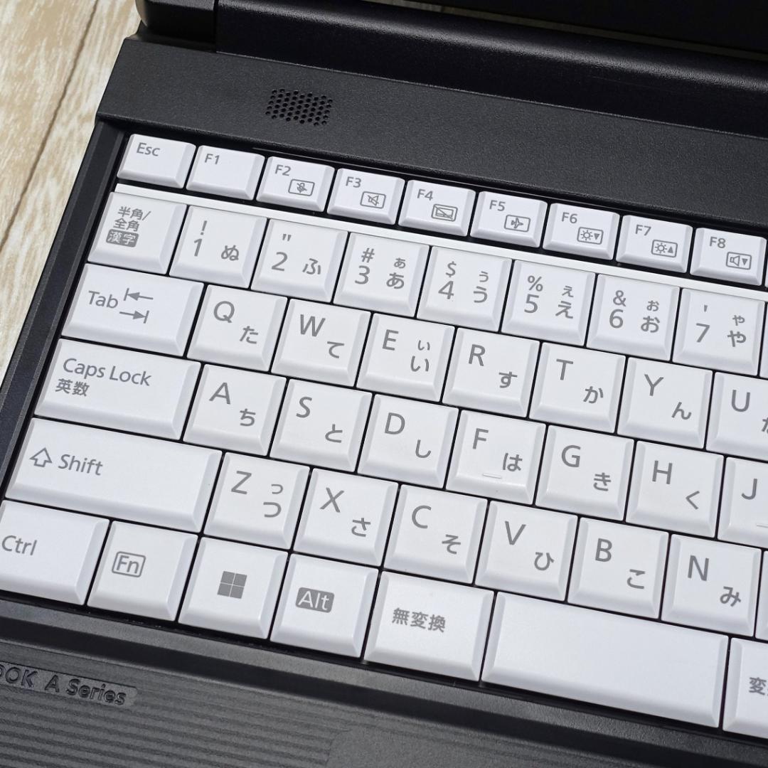 未使用に近いレベルの極美品✨第１２世代コアｉ５に超高速大容量新品ＳＳＤ１ＴＢ搭載