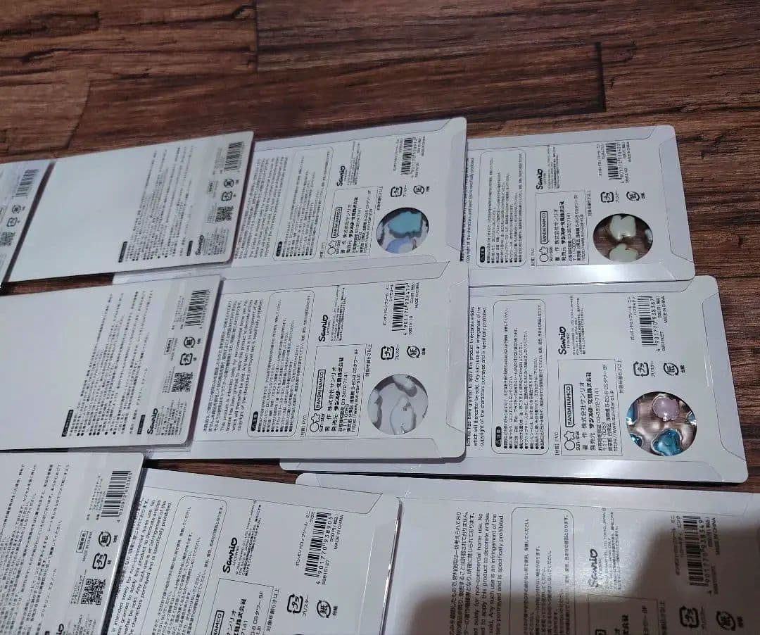 【正規品】サンリオ コンプリートセット ボンドロミニ ウォーター インストーン