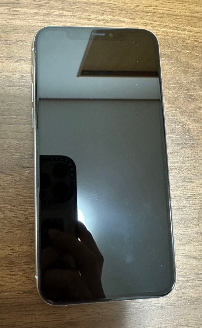 iPhone11pro(本体のみ)シルバー 256GB 最大バッテリー82%