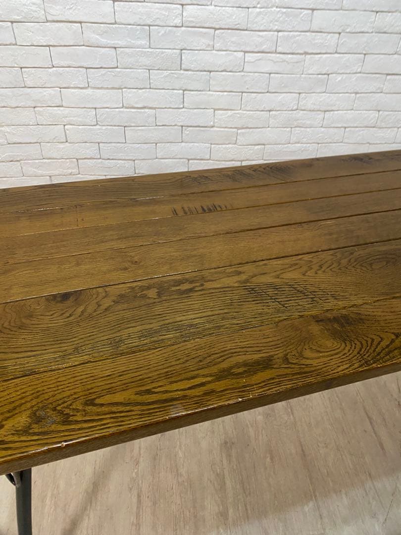 【Buddy　八王子まで配達無料】定価10万円　アクメ　ダイニング