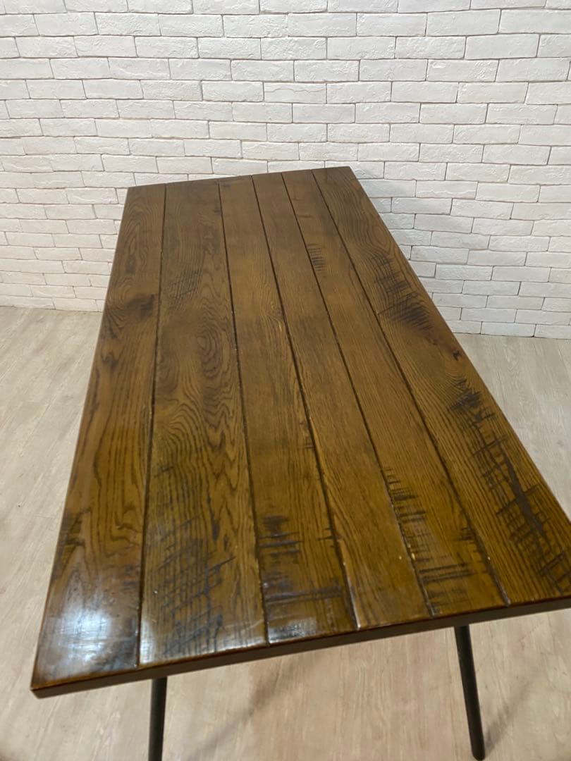 【Buddy　八王子まで配達無料】定価10万円　アクメ　ダイニング