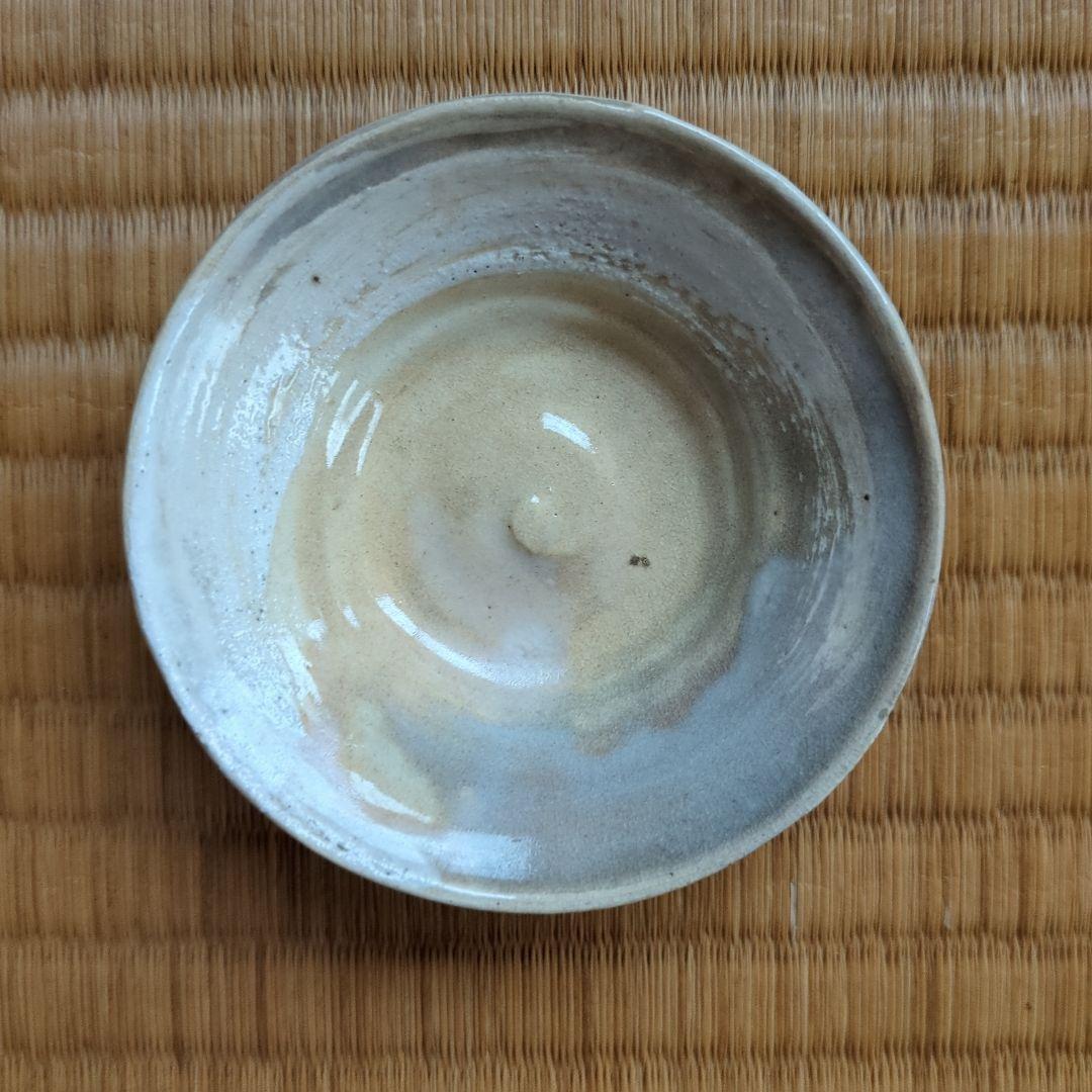 クリーム色の陶器皿 木箱付き　萩焼　酒器　骨董品