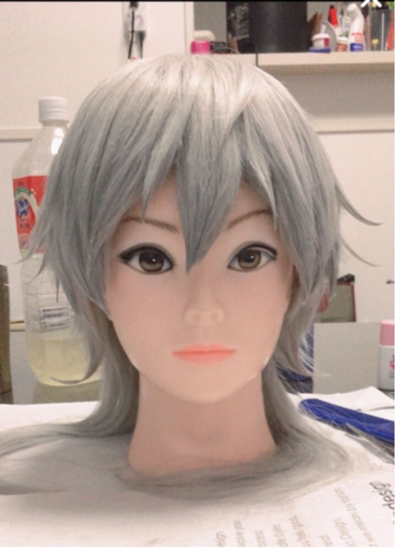 コスプレ用のキャラウィッグ制作承ります