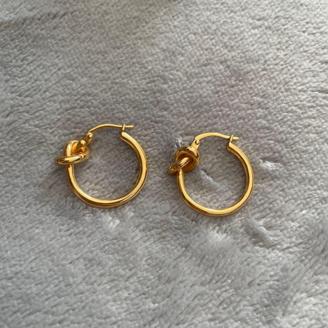 【美品】CELINE セリーヌ ノット スモールフープ ピアス ゴールド