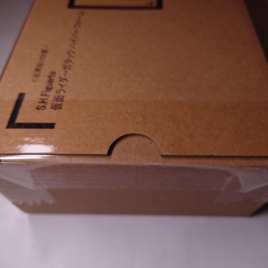 未開封 バンダイ S.H.フィギュアーツ 仮面ライダーガタック ハイパーフォーム