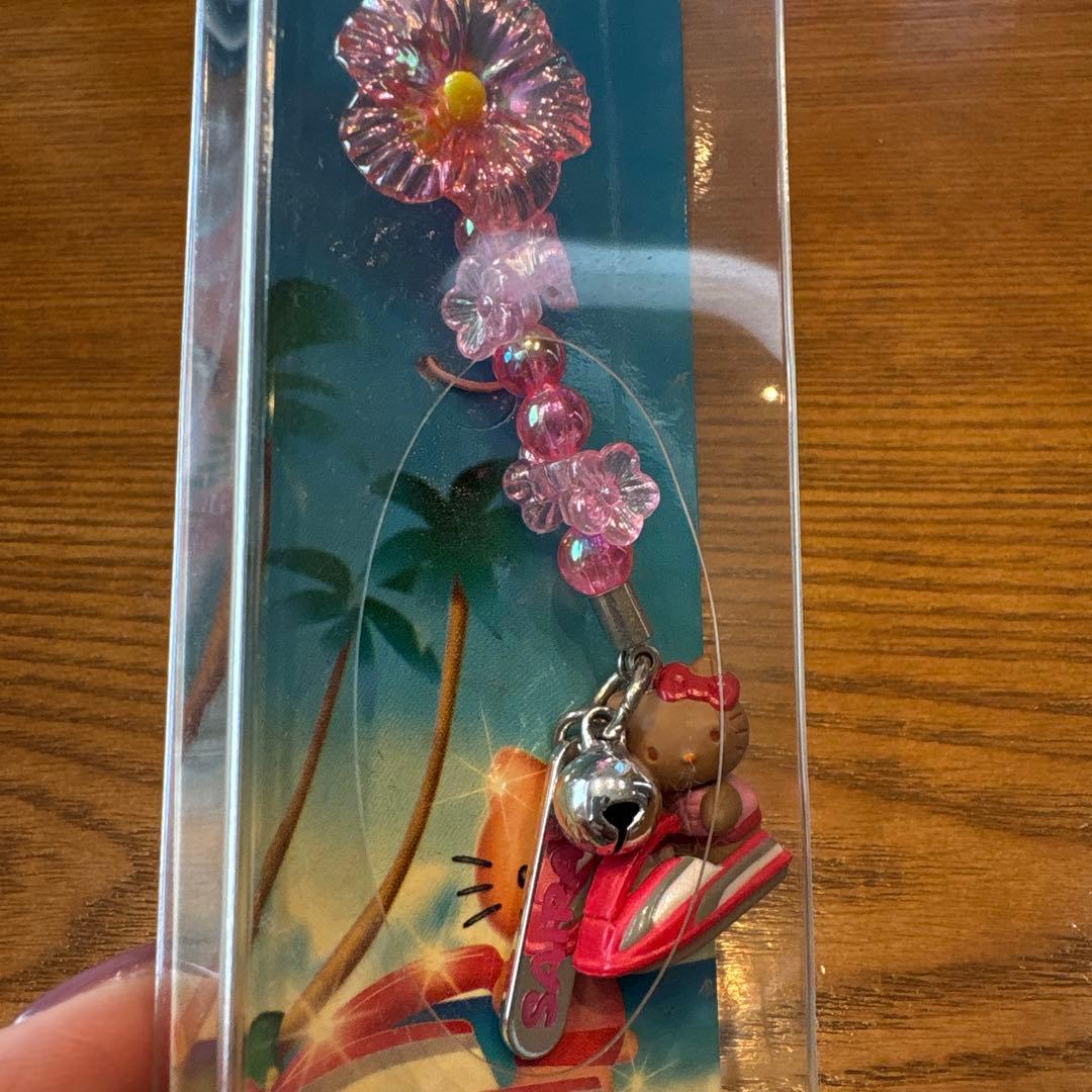 激レア/レトロ　キティストラップ ハワイ/サイパン2個セットHelloKitty