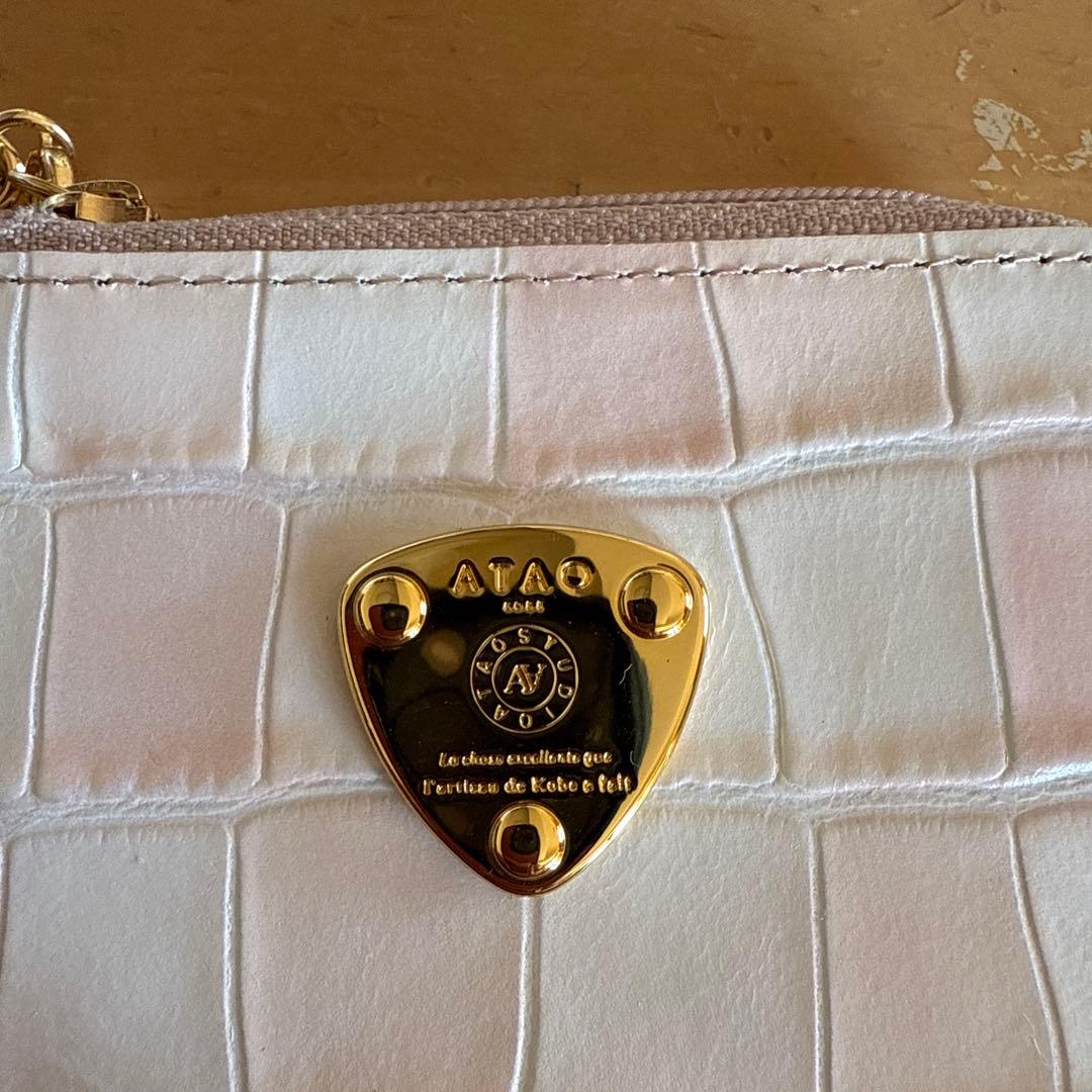 ATAO ホワイト 三つ折り財布