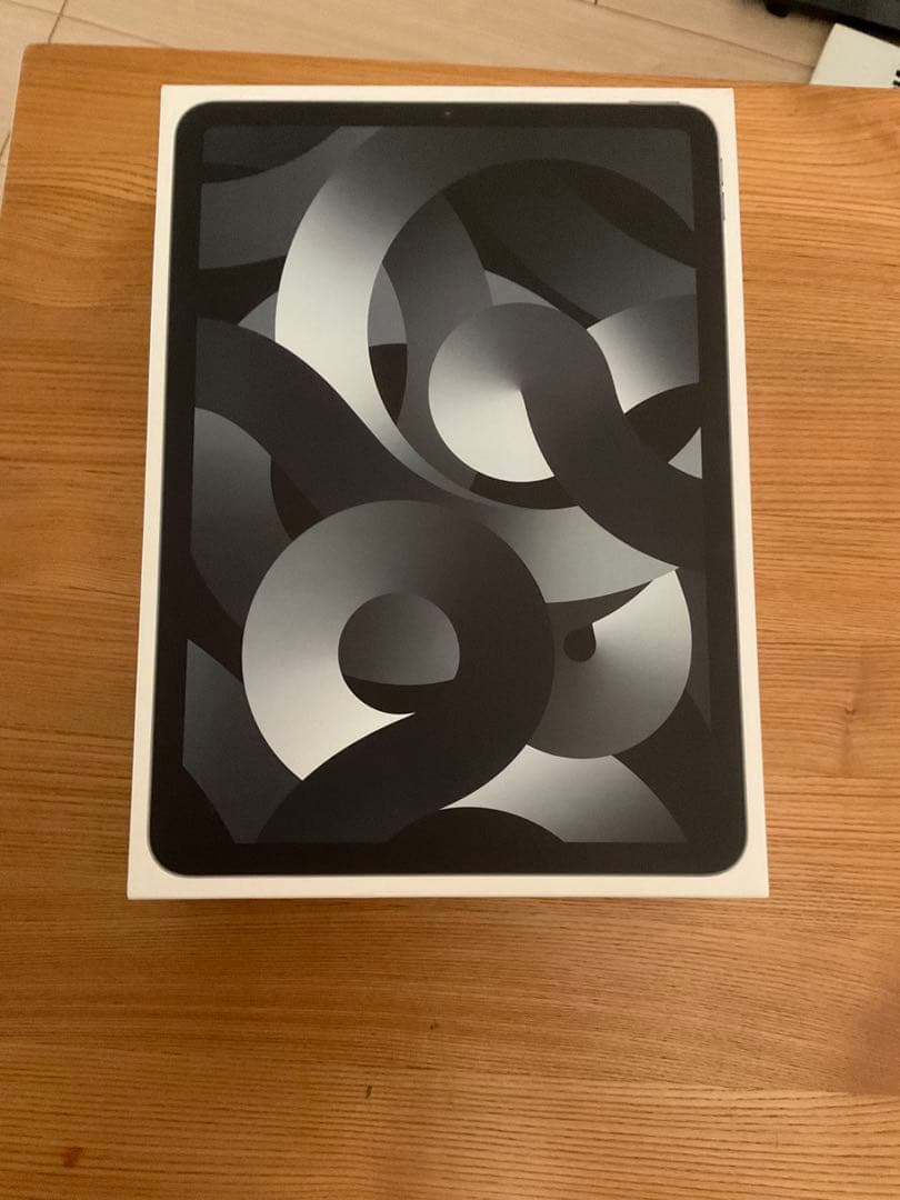 Apple iPad Air (第5世代) スペースグレー Wi-Fiセルラー