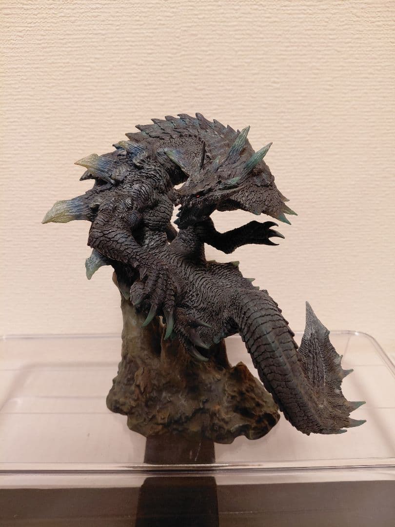 モンスターハンター　フィギュア　クリエイターズモデル　ラギアクルス　希少種