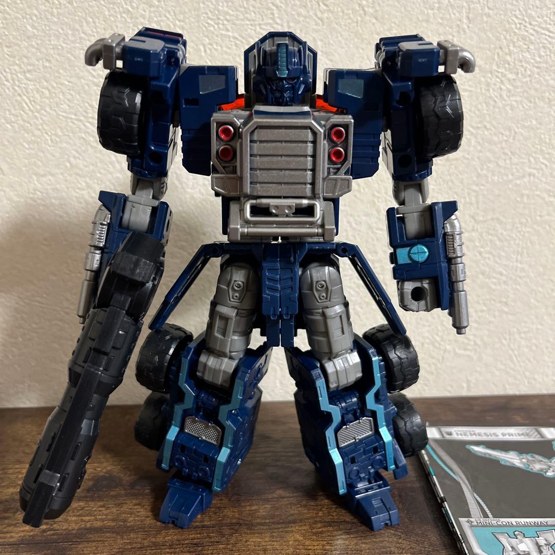 ネメシスプライム　単体　トランスフォーマー AOTP