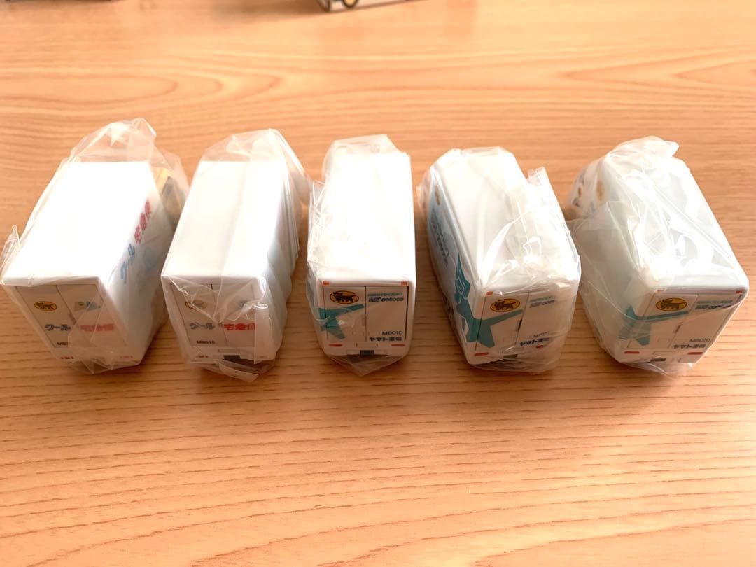 【非売品 新品 未開封 まとめ売り】ヤマト運輸 ミニカー×5台　+ ミニカー4台