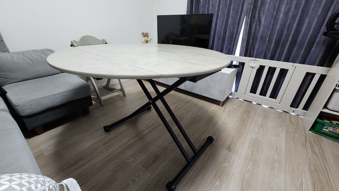 昇降式ダイニングテーブル　最大直径120cm