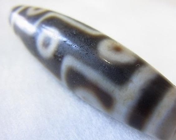 ★G3004★ 魔方陣　九眼 天珠　DZI　ジービーズ　腐食瑪瑙