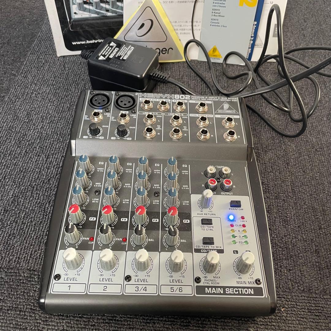 BEHRINGER XENYX802 アナログミキサー