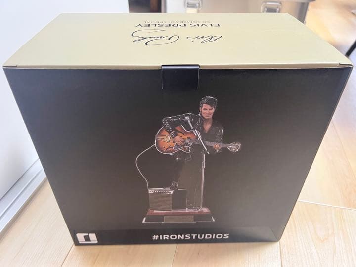 エルヴィスプレスリー　フィギュア　 '68 comeback