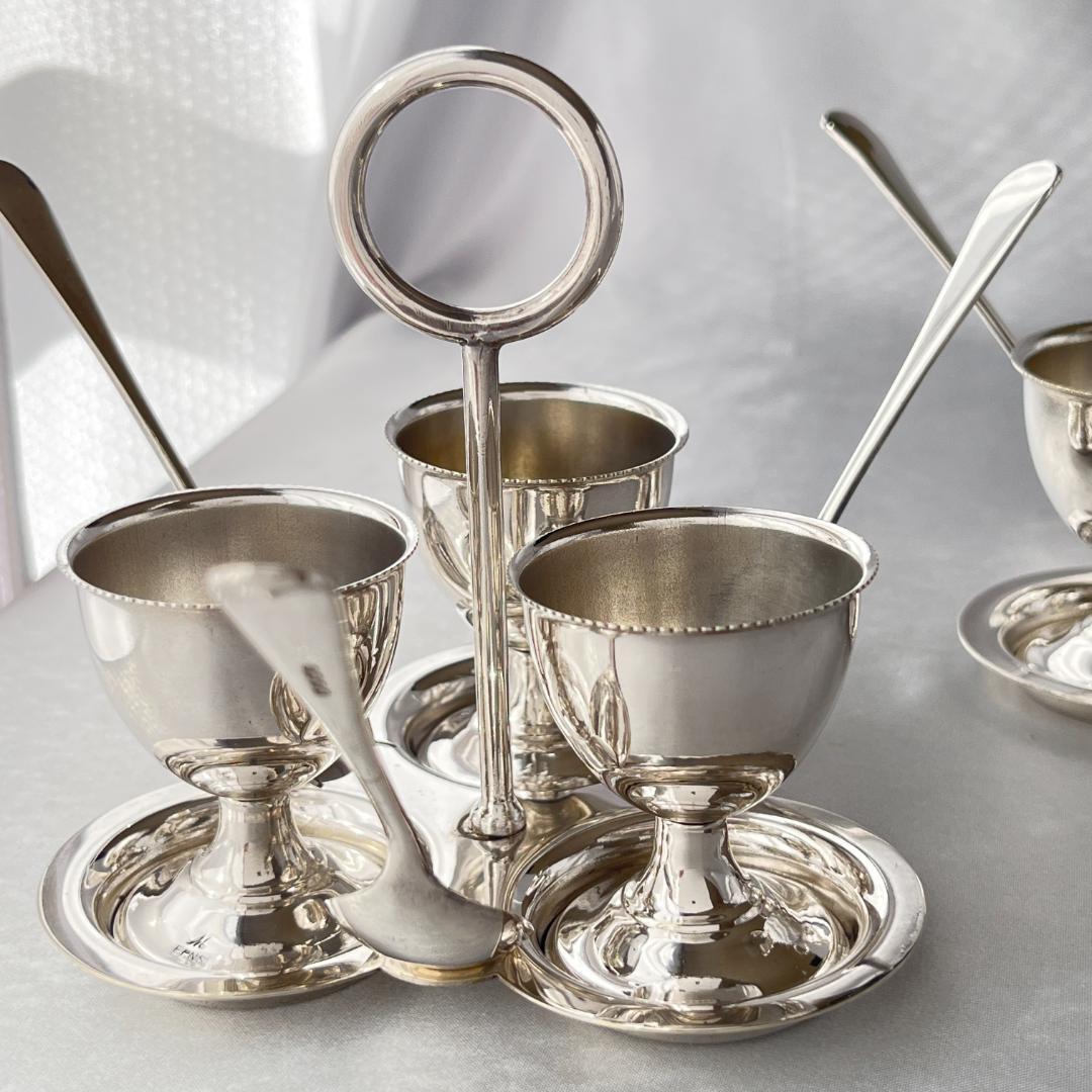 【英国】エッグクルーゼ 2個組 エッグカップ / スタンド / スプーン