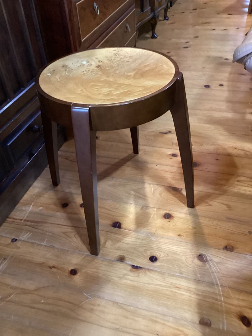 スツール　AD_CORE MEDUSA 椅子　花台　サイドテーブル