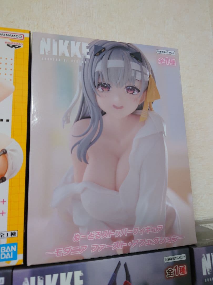 ニケ ぬーどるストッパー レッドフード ナンセンスレッド　モダニア　計23個