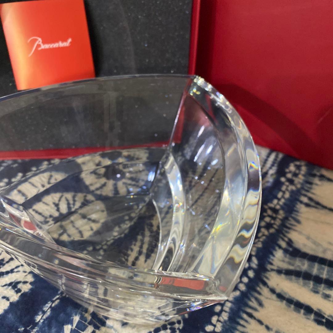 バカラ　ガラス　鉢