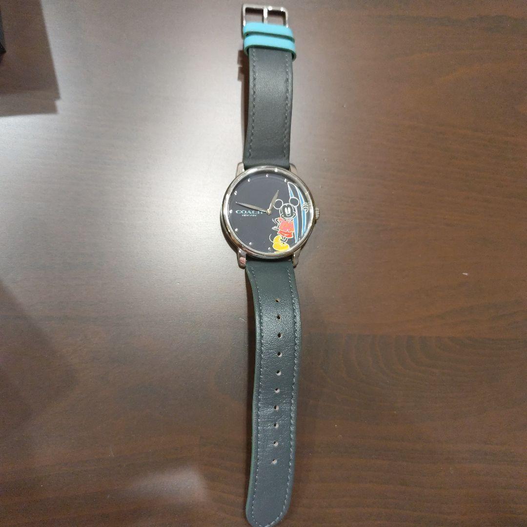 COACH×Disneyコラボ腕時計
