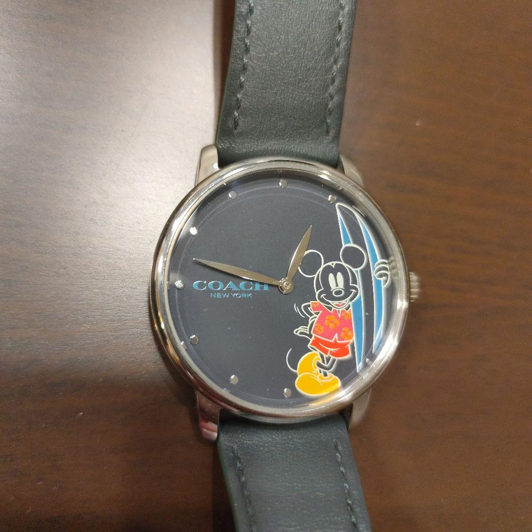 COACH×Disneyコラボ腕時計