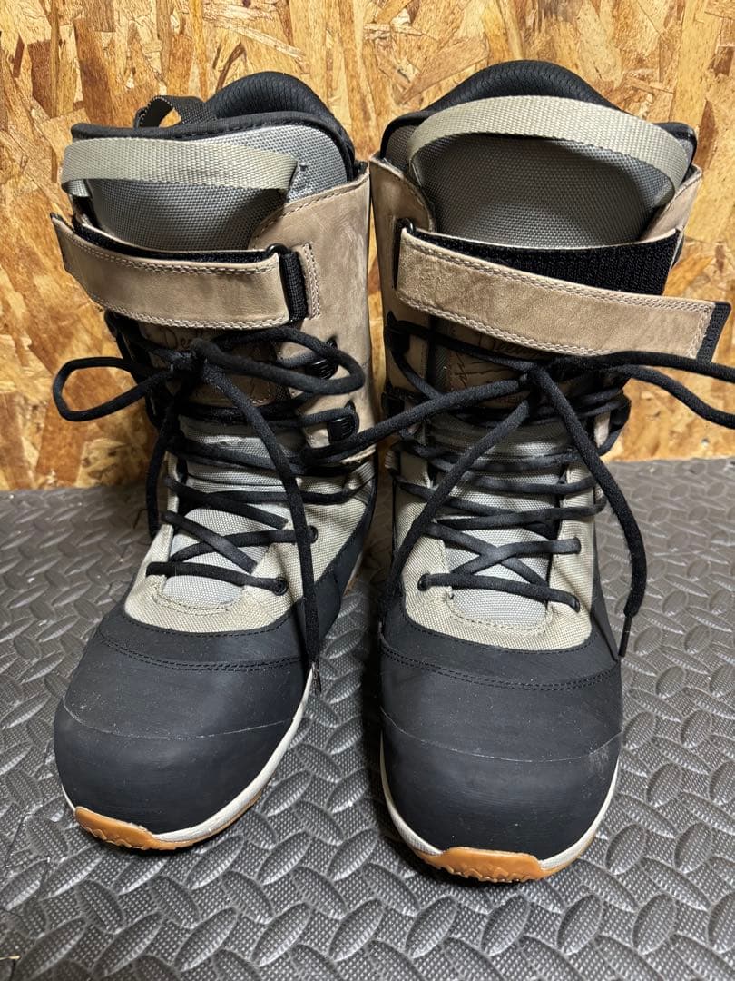 DEELUXE ARETH RIN S3 スノーボードブーツ