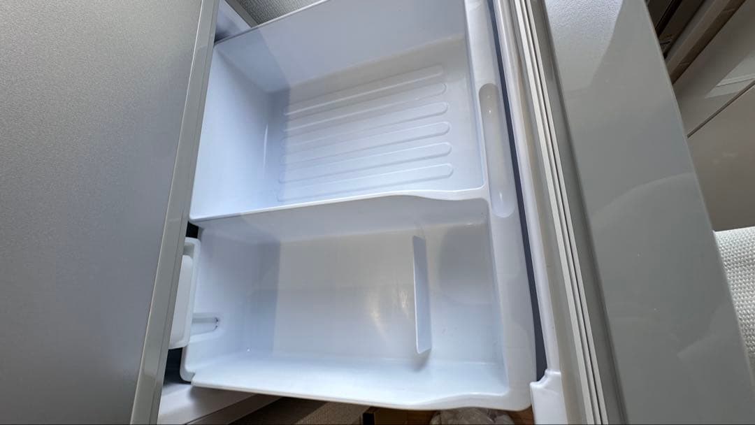 送料込 SHARP 冷蔵庫 2023年製 350L 両開きドア