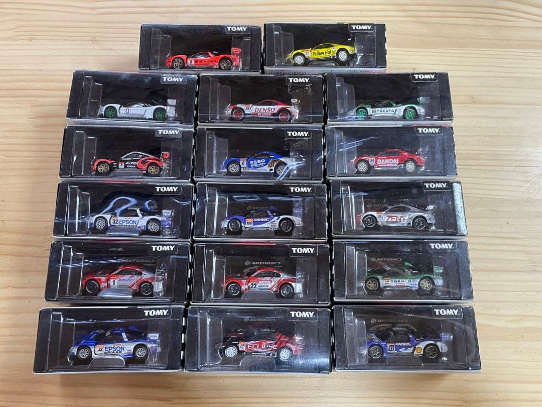 トミカリミテッド　スーパーGT 17台セット　未開封品　オートバックス　絶版