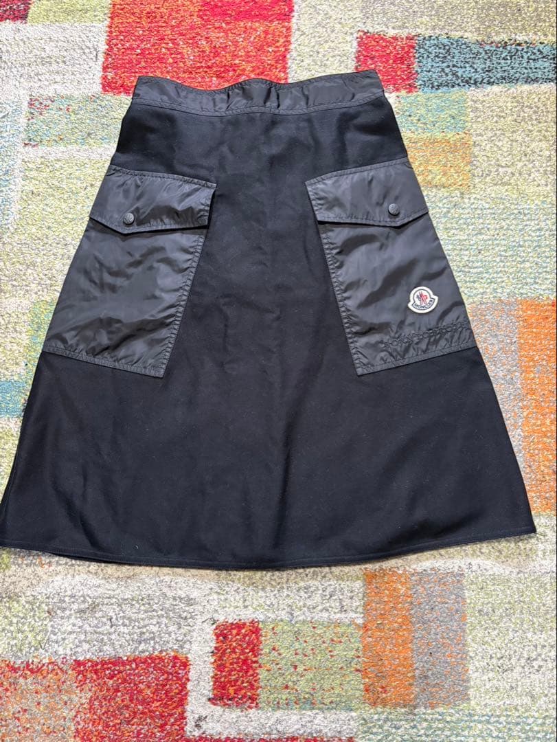 モンクレール スカート