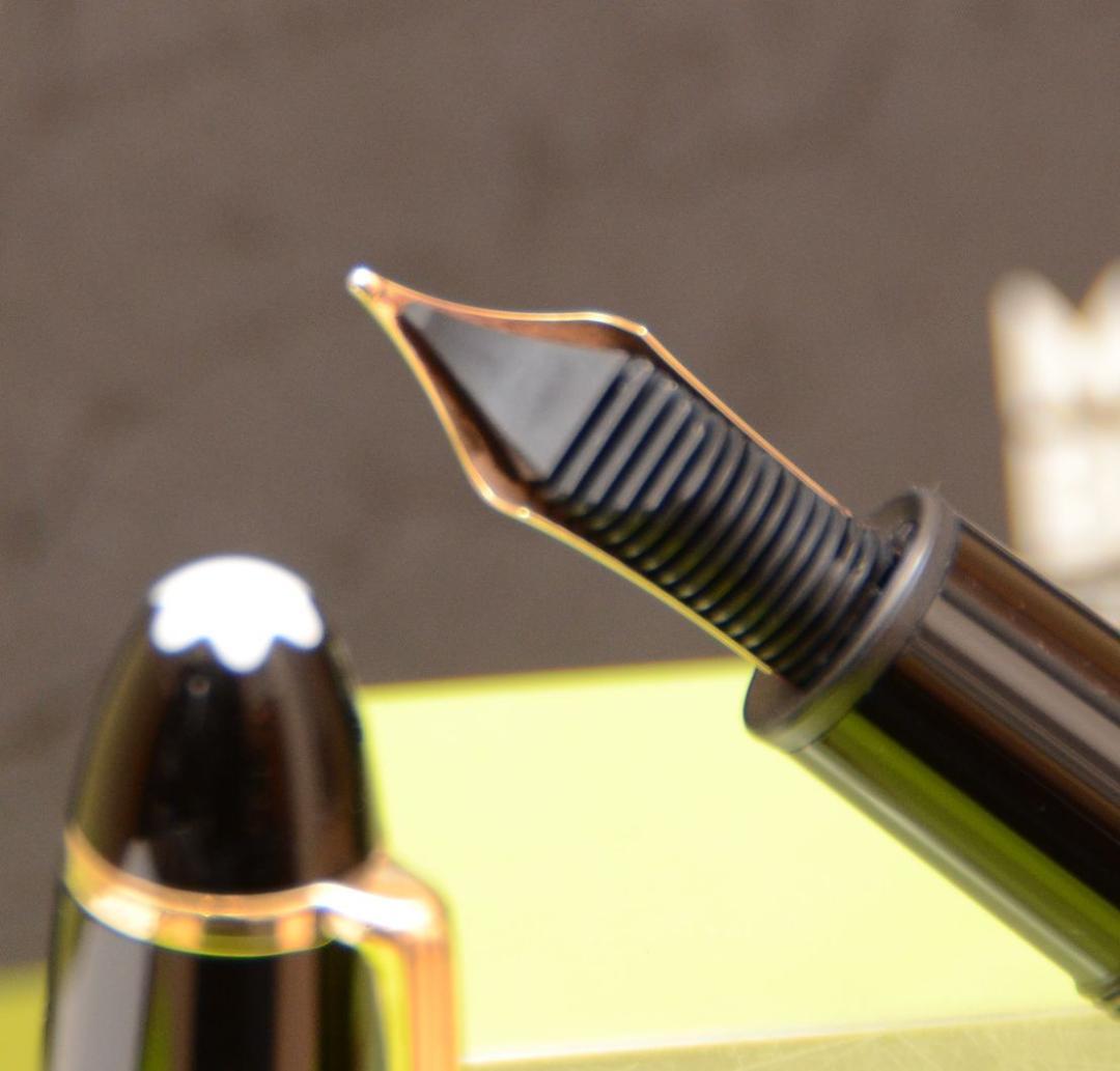 ほぼ未使用モンブラン万年筆146ケース取扱説明書保証書等付き 149限定ファンに